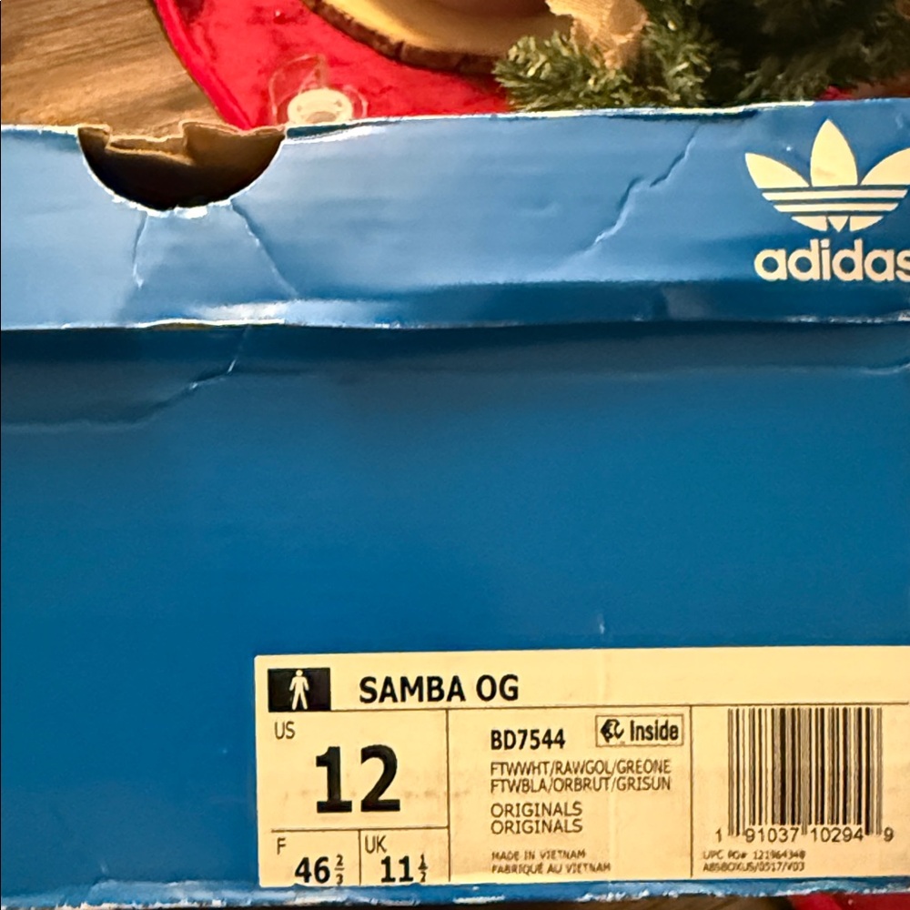 Adidas Samba OG in White and Gray